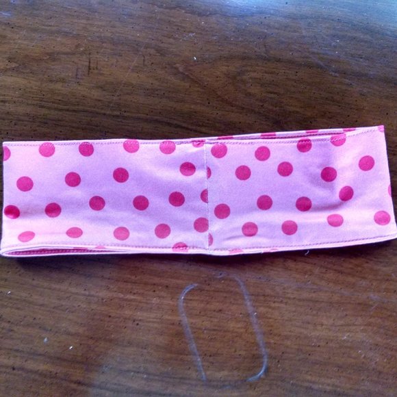 Nike salmon headband with polka dots - Picture 4 of 4